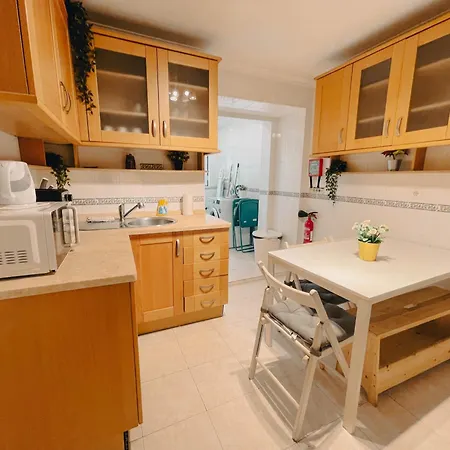 Appartamento Bairro Alto Charming Flat In Great Location! Lisbona