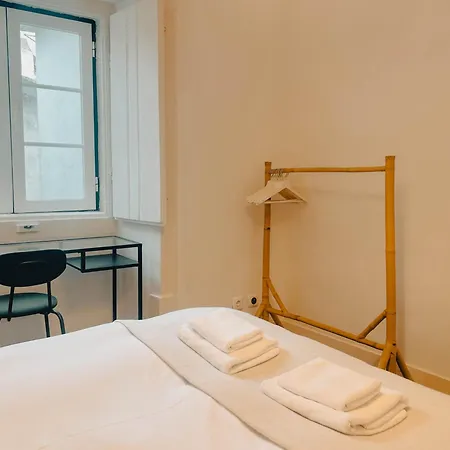 Bairro Alto Charming Flat In Great Location! Appartamento