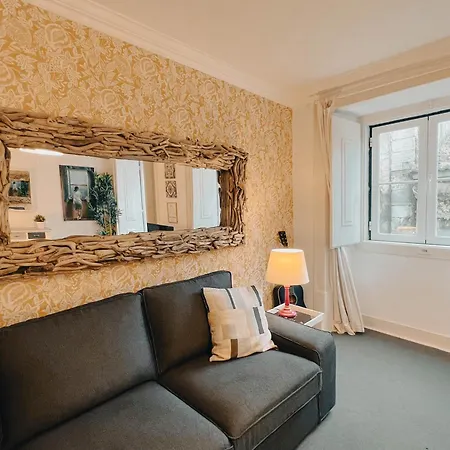 Appartamento Bairro Alto Charming Flat In Great Location! Lisbona